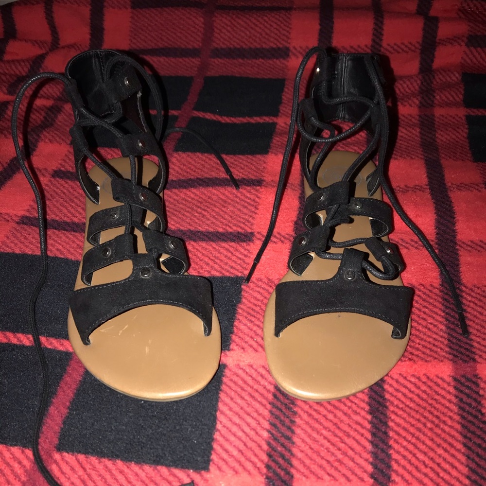 Target Sandals - Picture 2 of 5